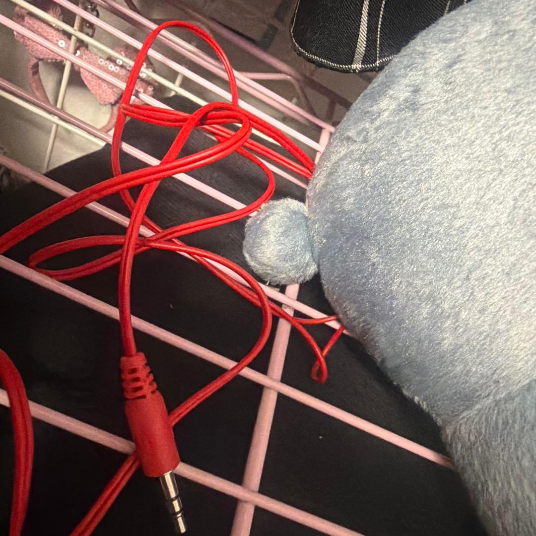 グルーミーぬいぐるみスピーカー