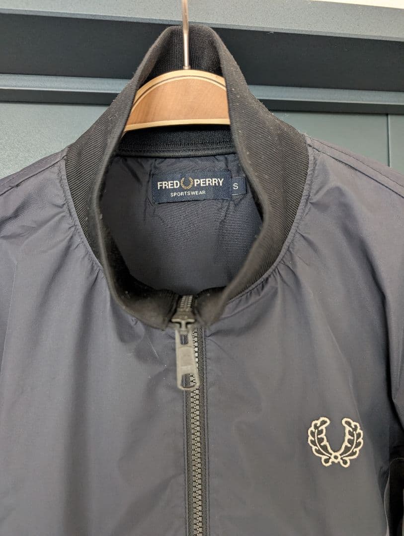 FRED PERRY ナイロンジャケット フレッドペリー 春 トラックジャケット