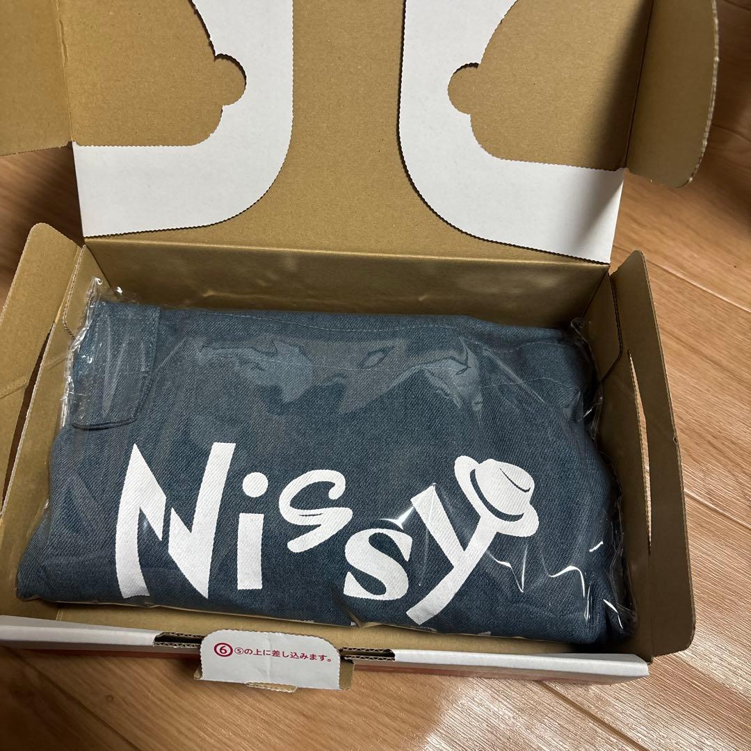 特典エプロン　Nissy Entertainment