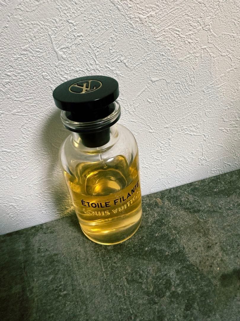 ÉTOILE FILANTE LOUIS VUITTON 香水　金木犀