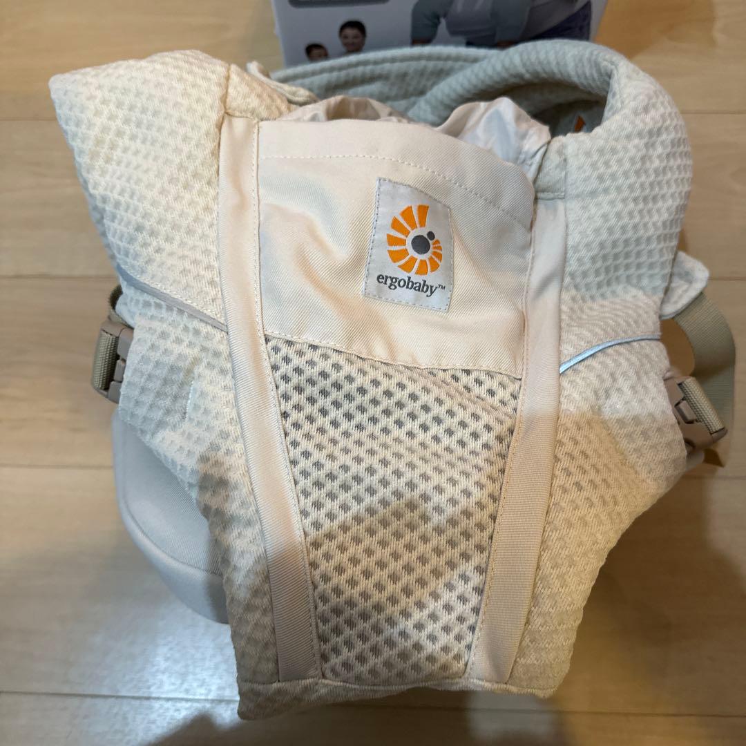 ergobaby Alta ヒップシート抱っこ紐 ナチュラルベージュ