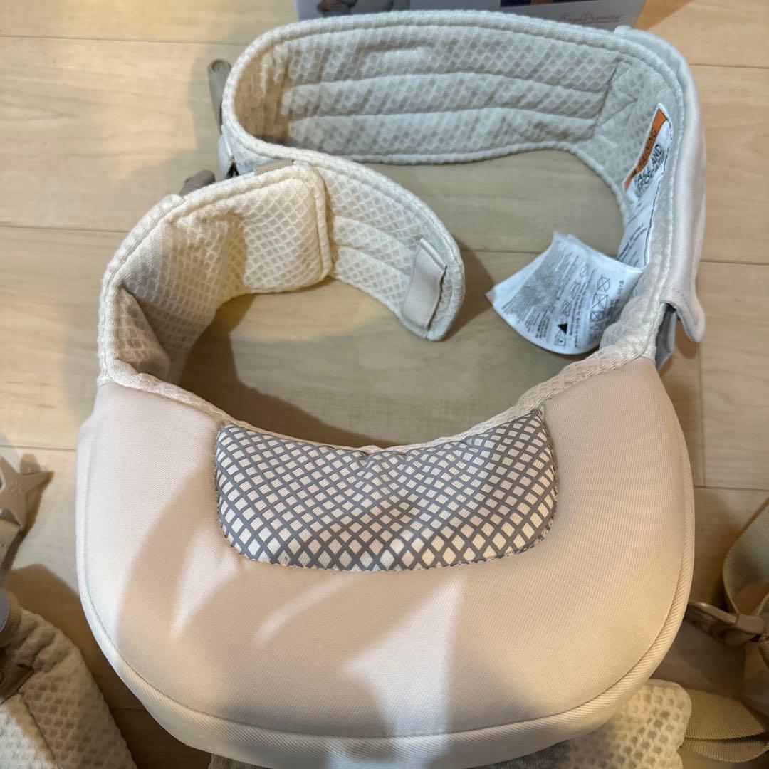 ergobaby Alta ヒップシート抱っこ紐 ナチュラルベージュ