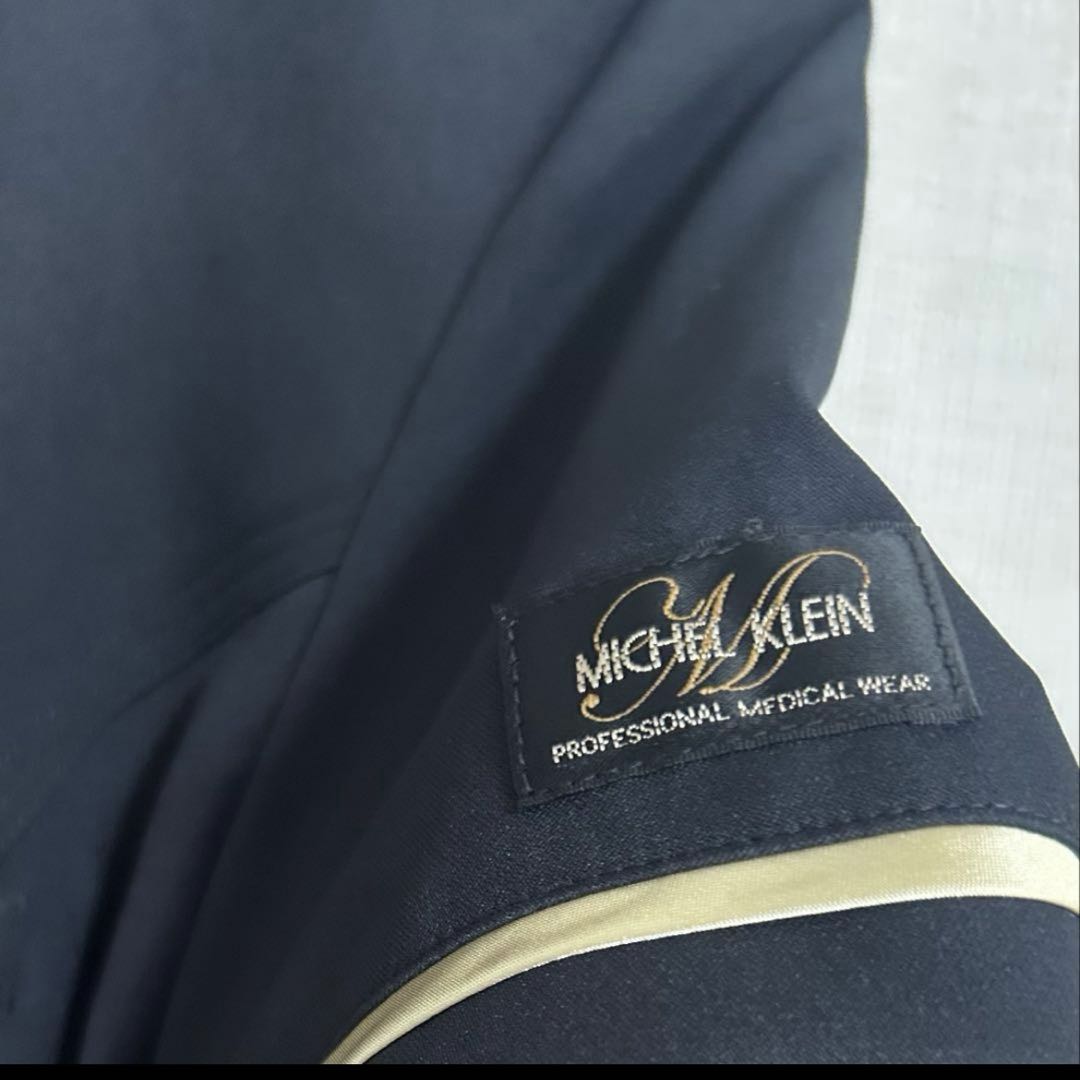 上下セットエステ受付ナース服スクラブミッシェルクラン高級高品質/美品送料込匿名便