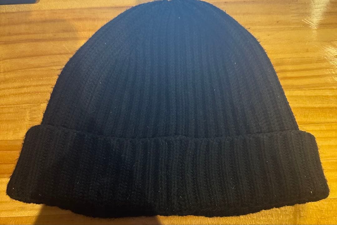 C.P.COMPANY サングラス付きニット帽
