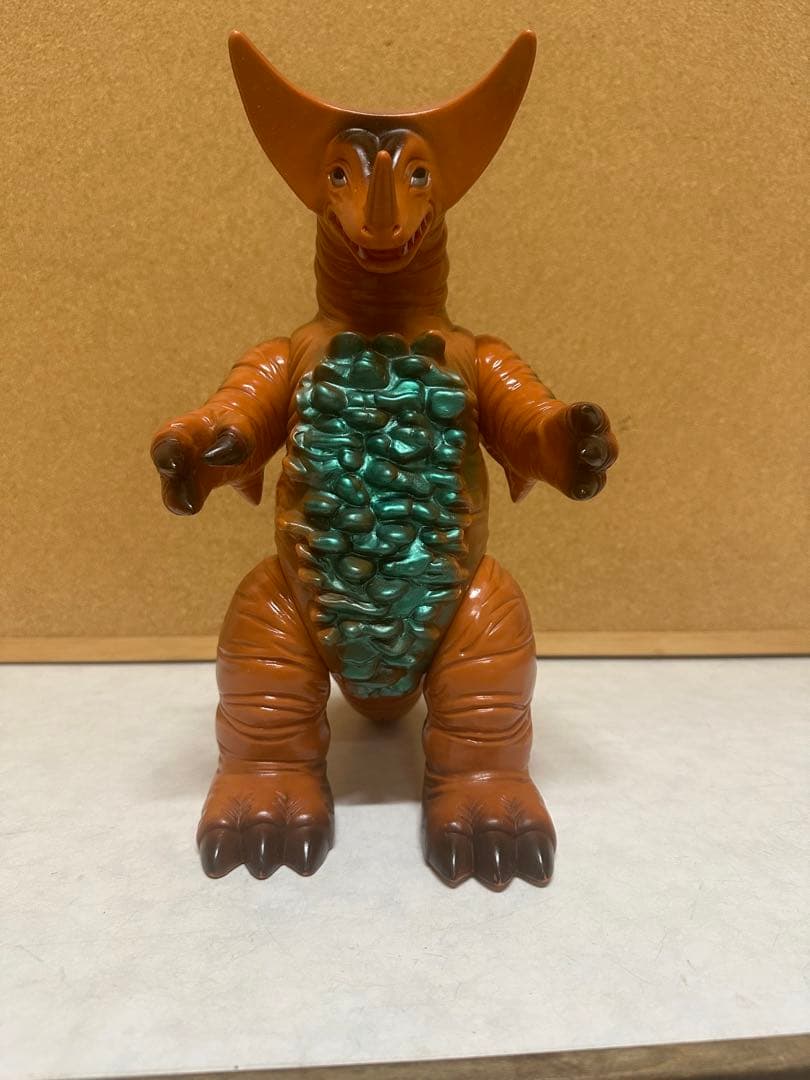 ゴモラ　ジャンボソフビ