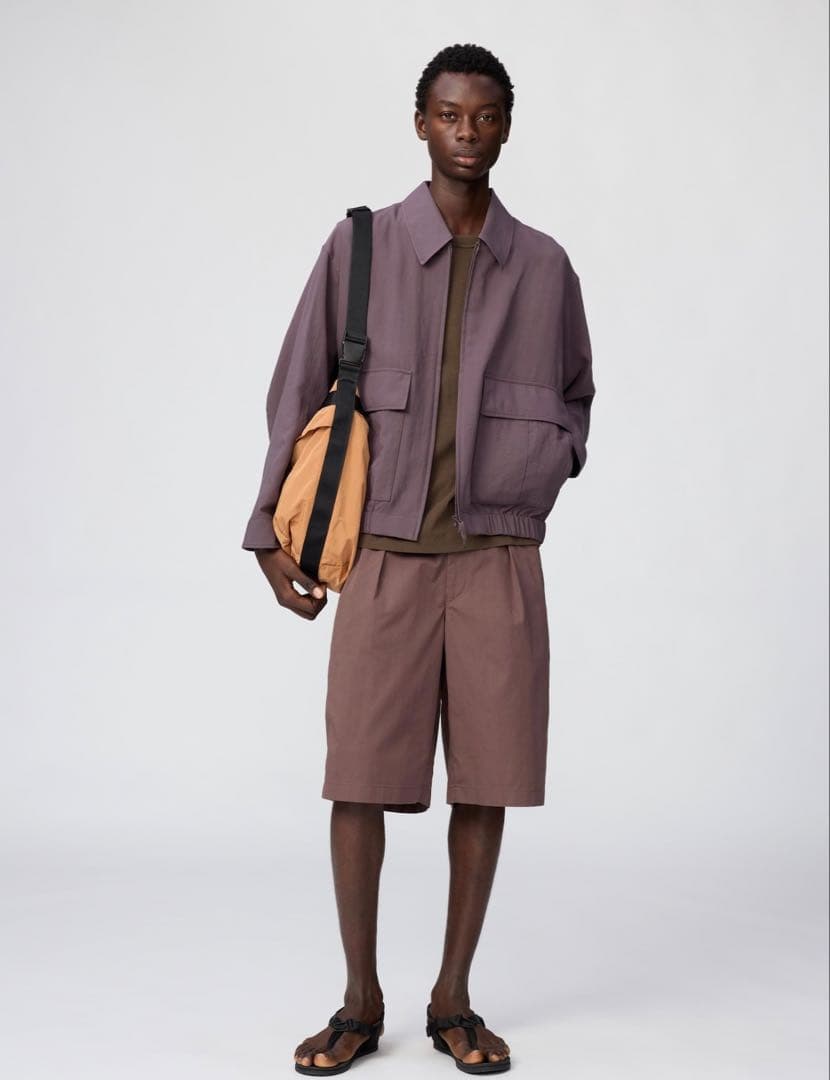 即日発送 UNIQLO U ショートブルゾン PURPLE Mサイズ