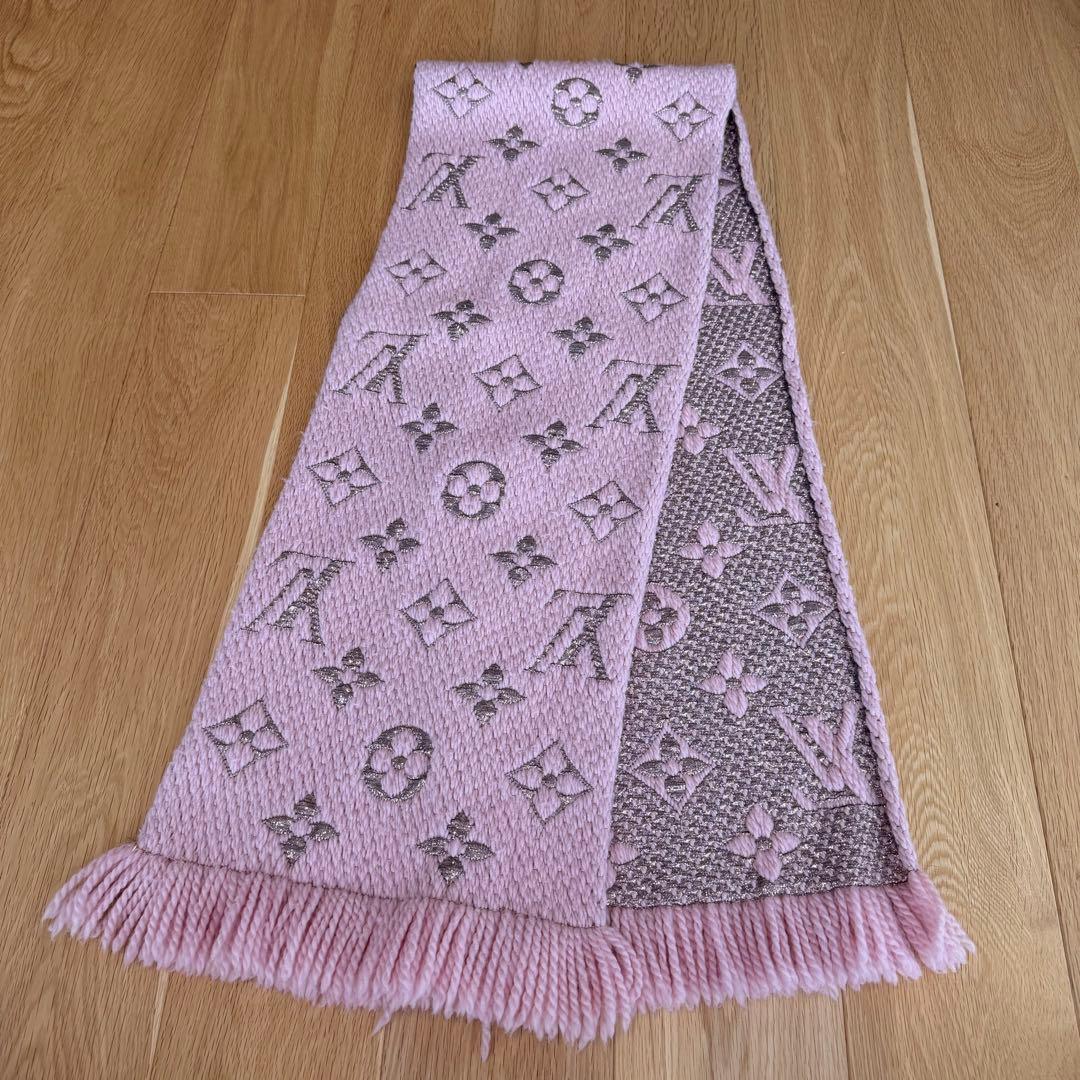 LOUIS VUITTON ピンク マフラー フリンジ付き