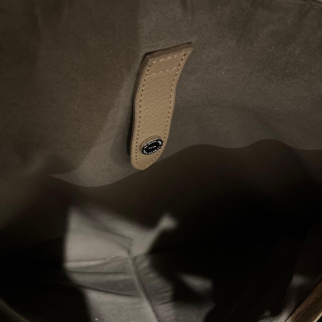 ペッレモルビダ　ボストンバック