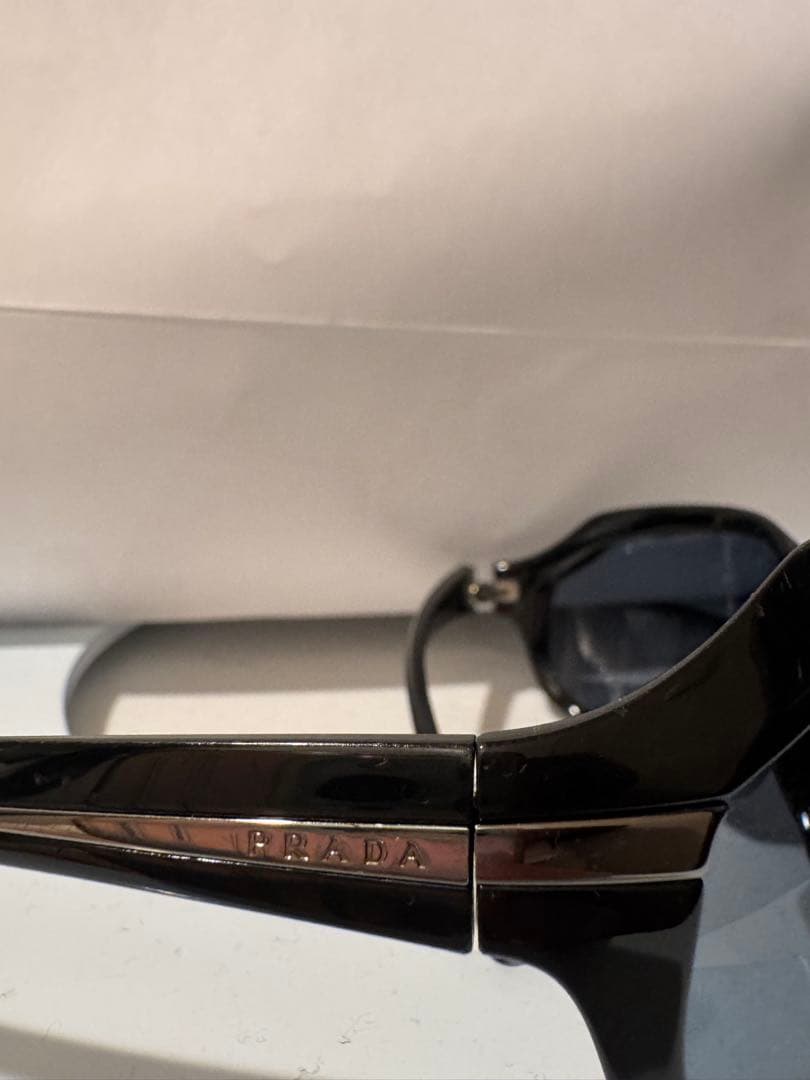 正規品PRADA プラダ サングラス GACKT着用SPR14G 入手困難 黒