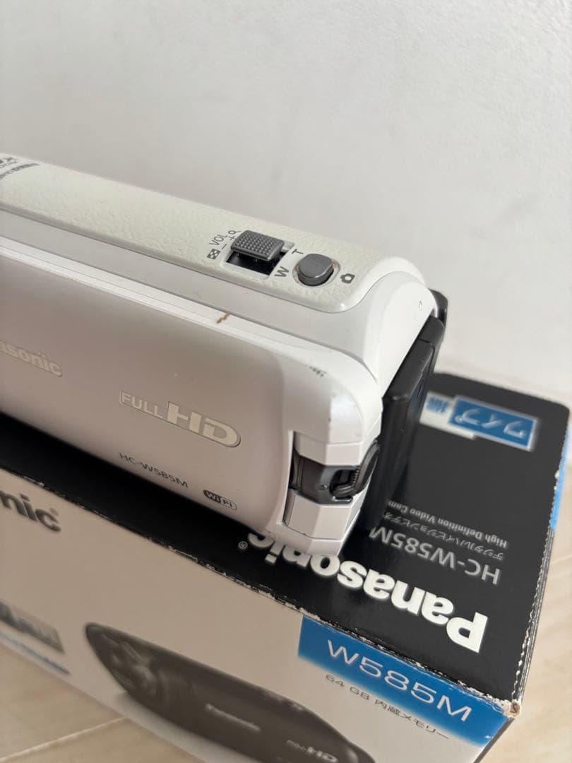ジャンク Panasonic HC-W585M ビデオカメラ 本体
