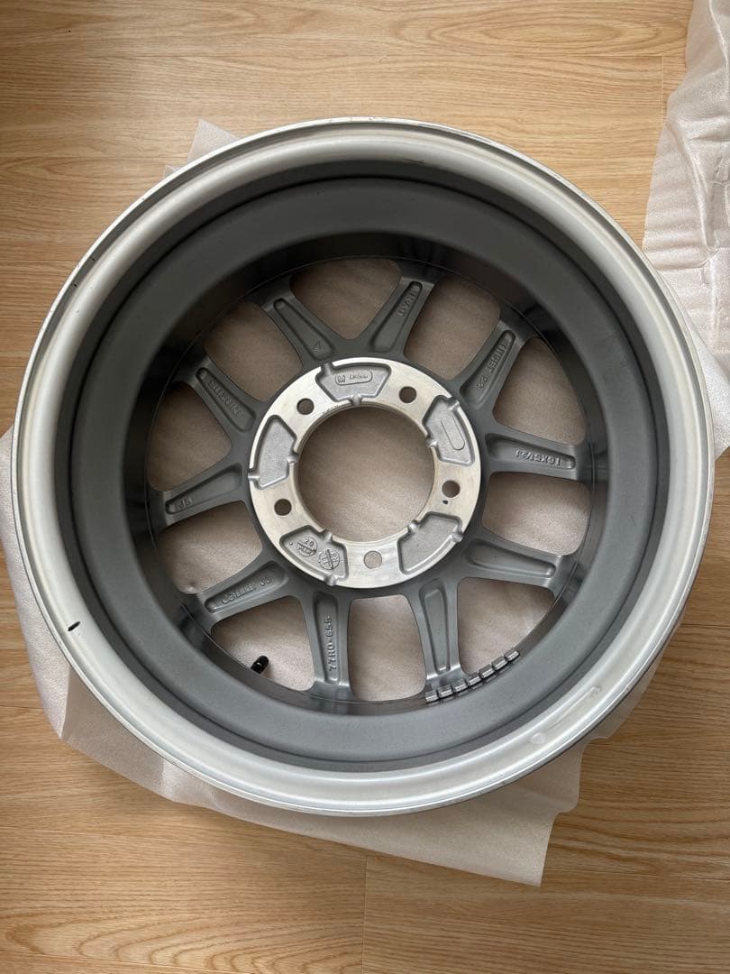 16インチ ジムニー　jb64 XC 純正 ホイール アルミ　美品 1本