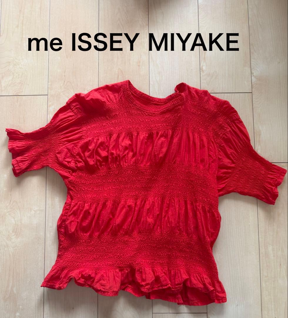 限定お値下げ！me ISSEY MIYAKE シュリンク 半袖 トップス