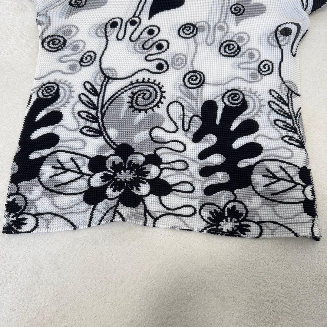 ISSEY MIYAKE me プリーツ　ハート柄　半袖　Tシャツ