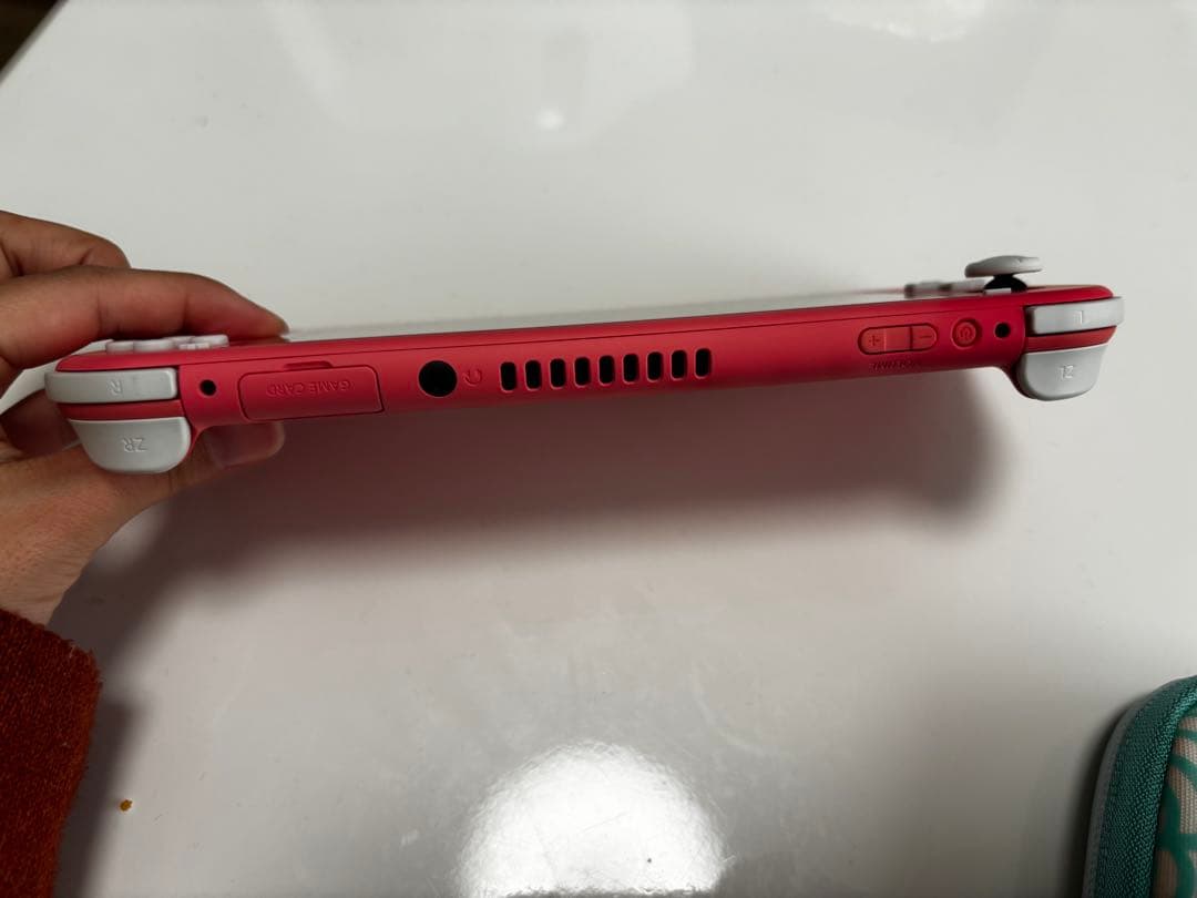 Nintendo Switch Lite ピンク中古　（ケース付き）