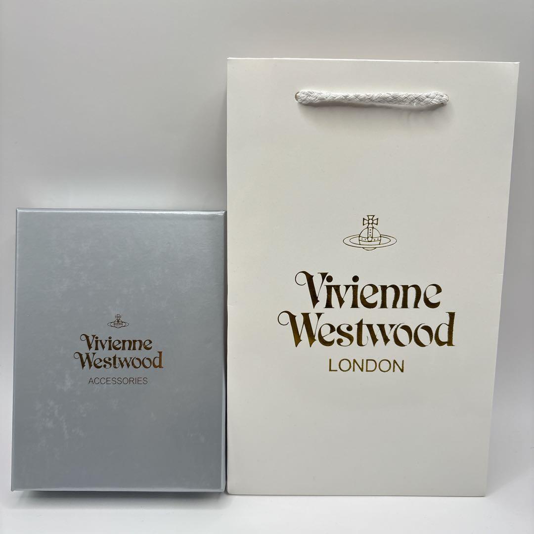 うみ様　ショッパー割　【新品未使用】VivienneWestwood 三つ折財布