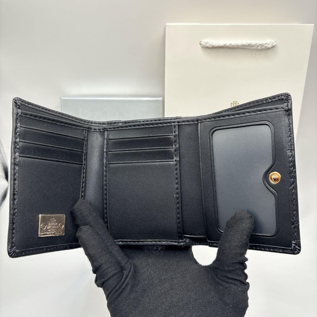 うみ様　ショッパー割　【新品未使用】VivienneWestwood 三つ折財布