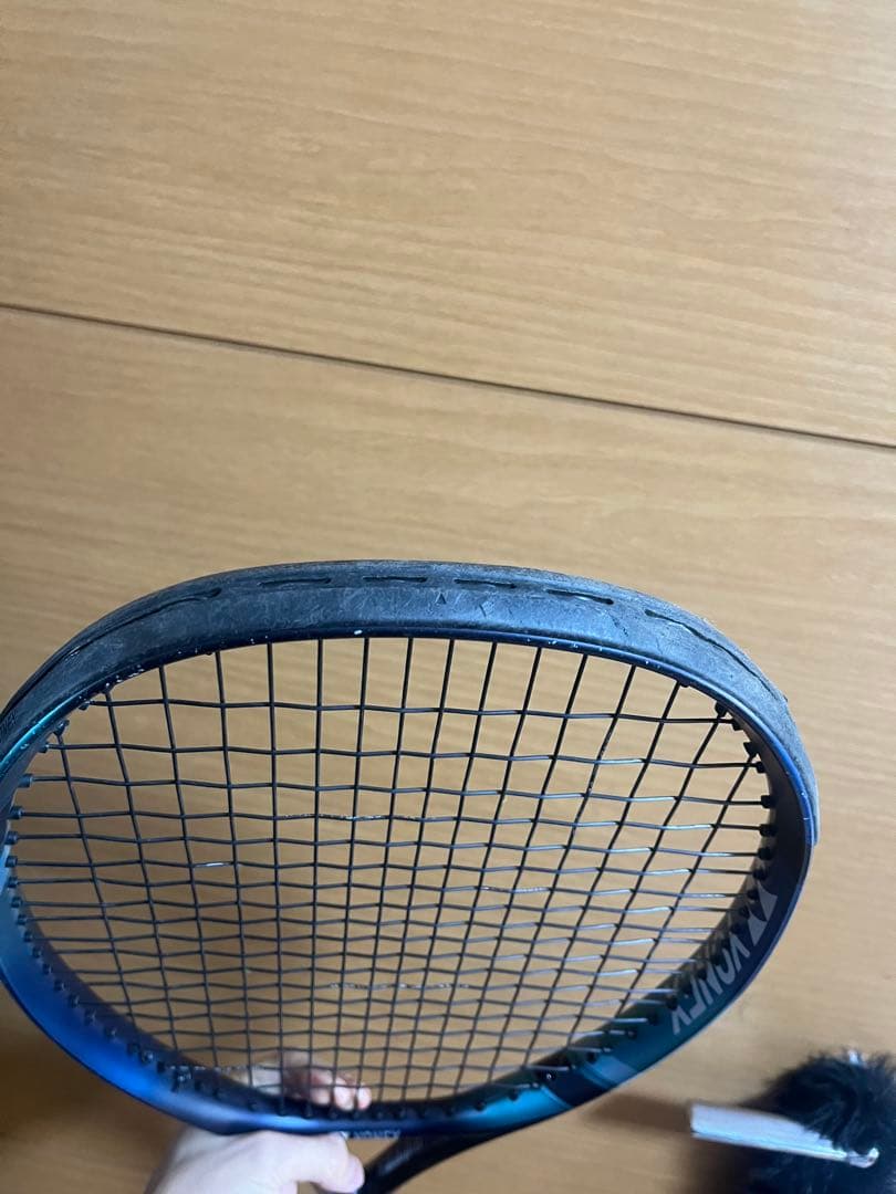 YONEX EZONE 100 テニスラケット