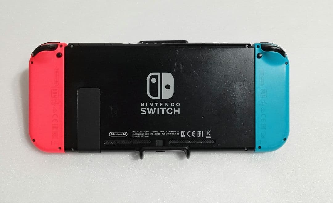 NintendoSwitchネオンレッド
