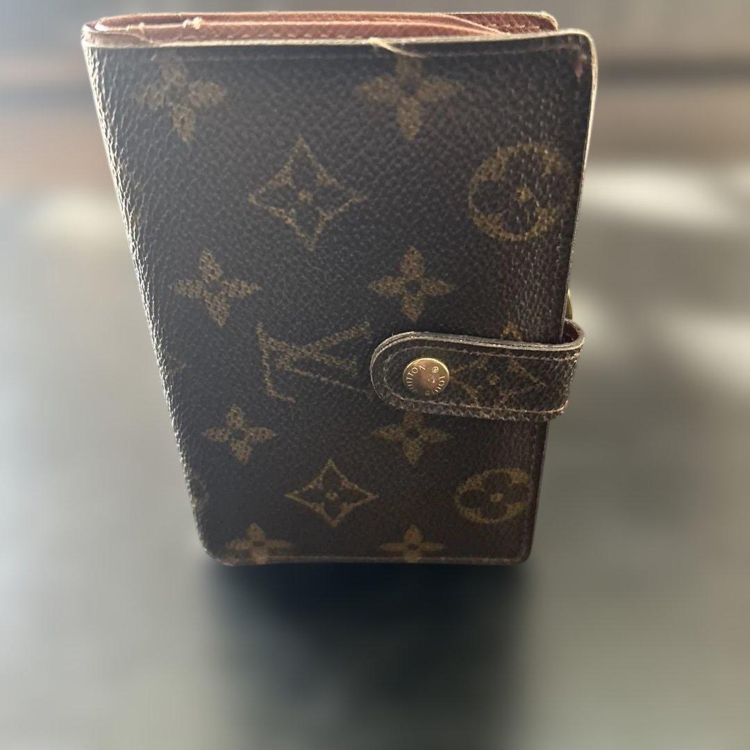 本日限定LouisVuitton モノグラム 二つ折り財布