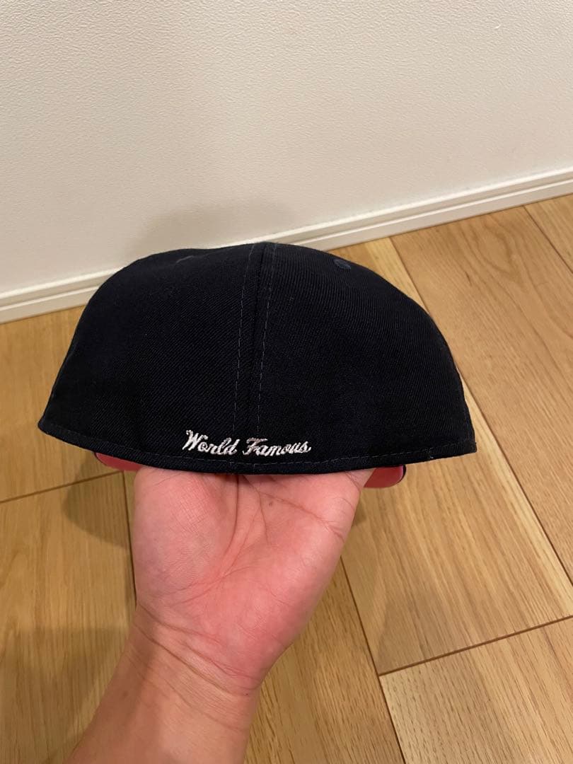 Supreme ニューエラ