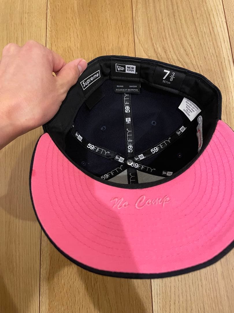 Supreme ニューエラ
