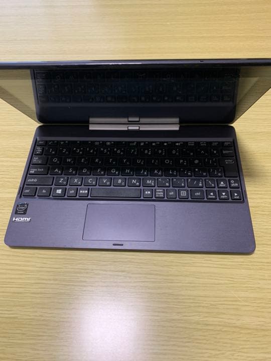 ノートパソコン タブレット ASUS 型式 H100T