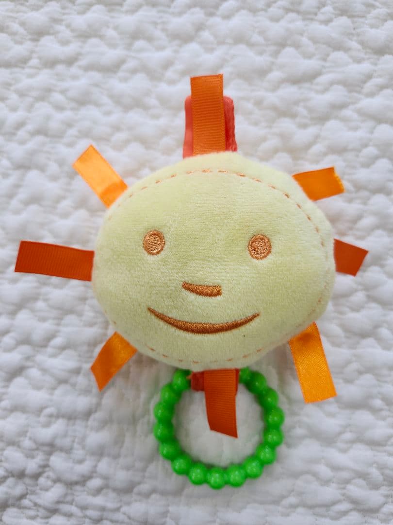 【美品】はらぺこあおむし　アクティビティプレイジム　エリックカール　日本育児