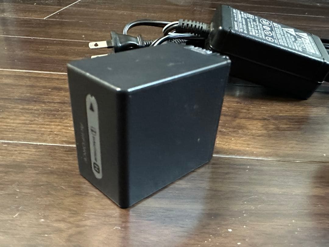 SONY HDR-SR12 HDD120GB ハンディーカム Lバッテリー