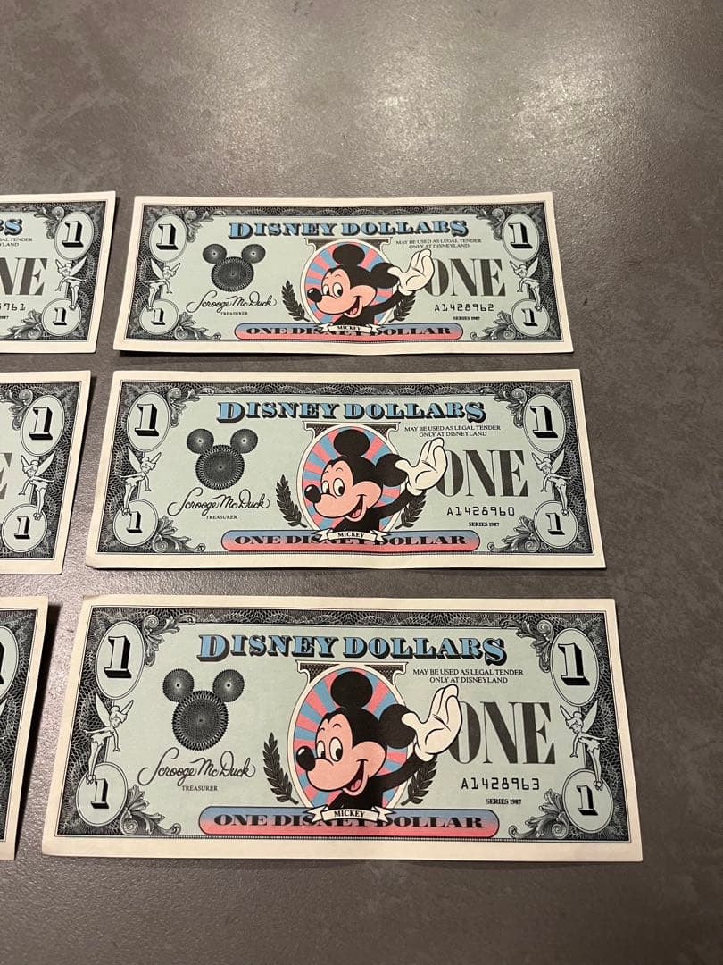 ディズニーダラー　外貨　古銭　記念紙幣　コレクション　6枚まとめ売り