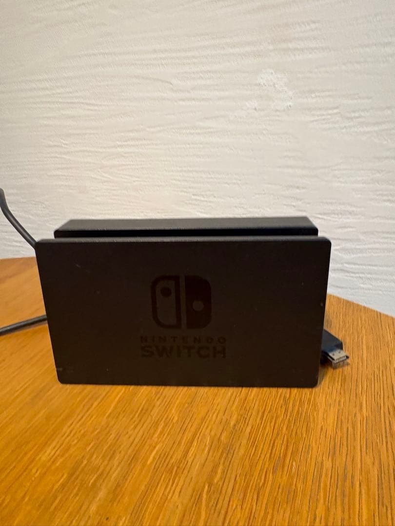 Nintendo Switch ネオンブルー・ネオンレッド 本体＋ケース