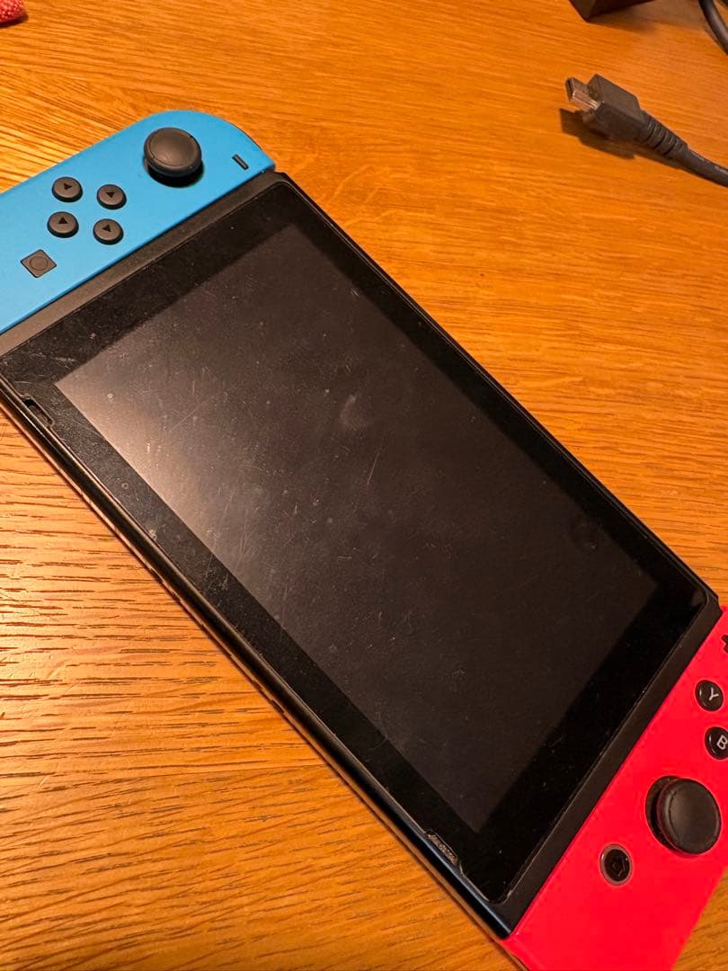 Nintendo Switch ネオンブルー・ネオンレッド 本体＋ケース