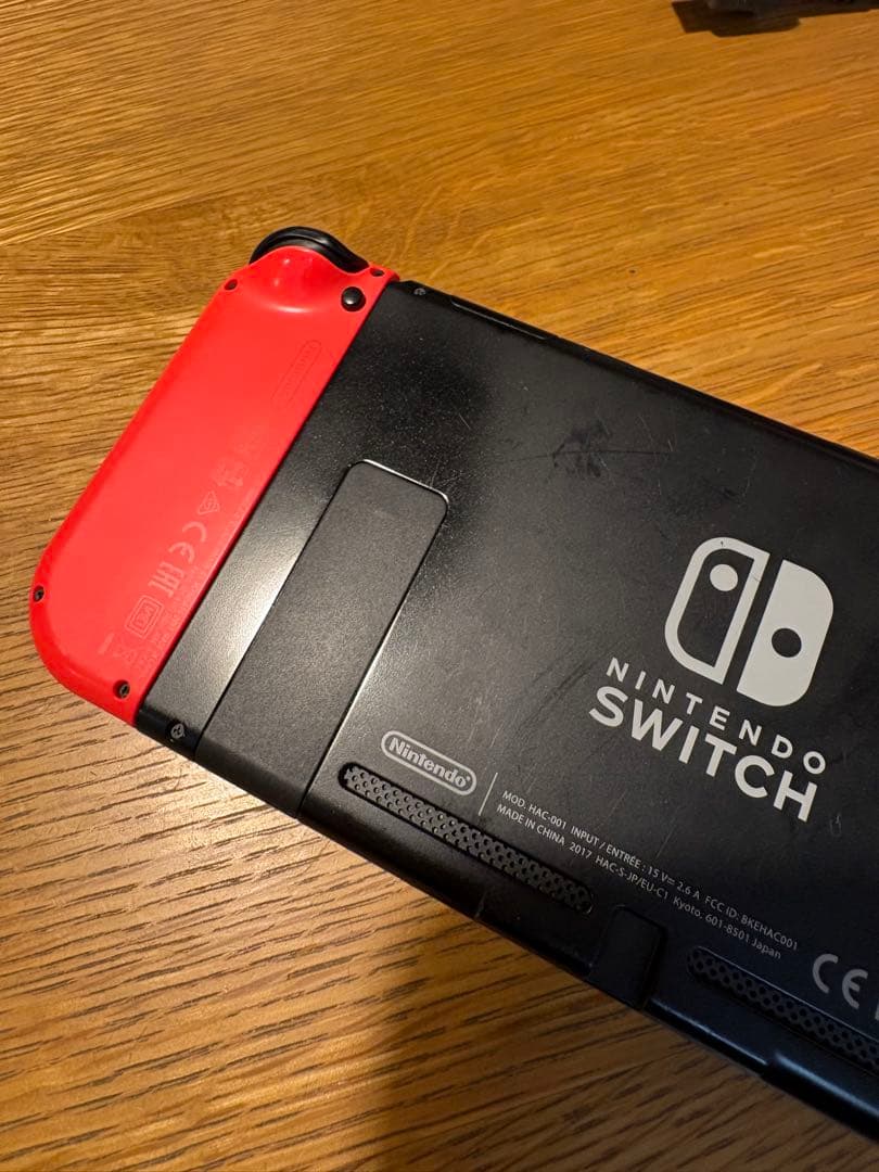 Nintendo Switch ネオンブルー・ネオンレッド 本体＋ケース