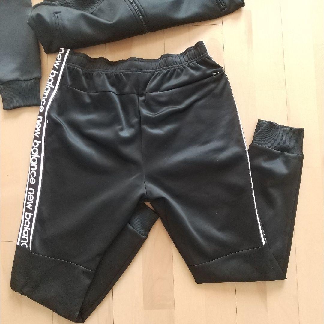 new balance ブラックジャージ上下セット