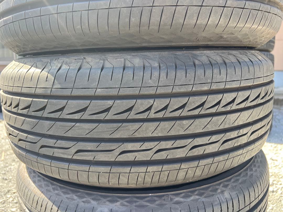 ブリヂストン　レグノ　GR-XI 225/55r17 18年製　劣化なし　9部山