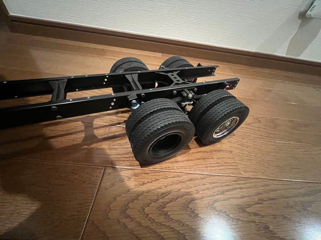 メ*ー様 タミヤ14分1トレーラーラジコンシャーシ