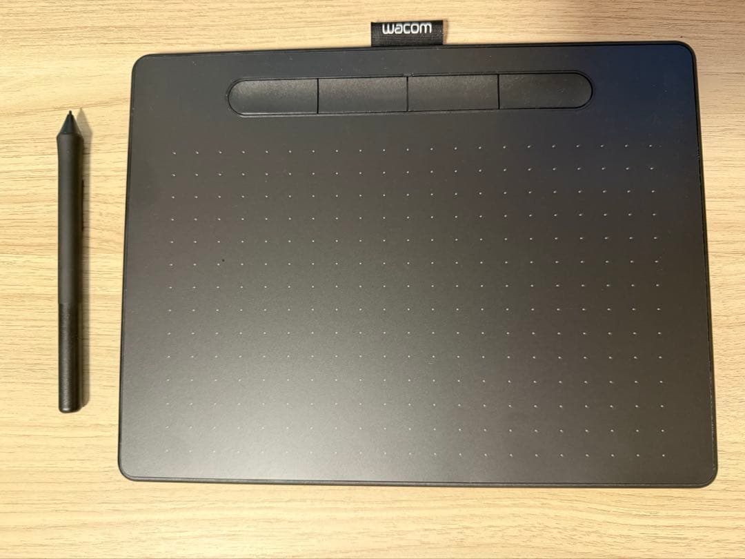 Wacom Intuos midium ブラック ペンタブレット 本体