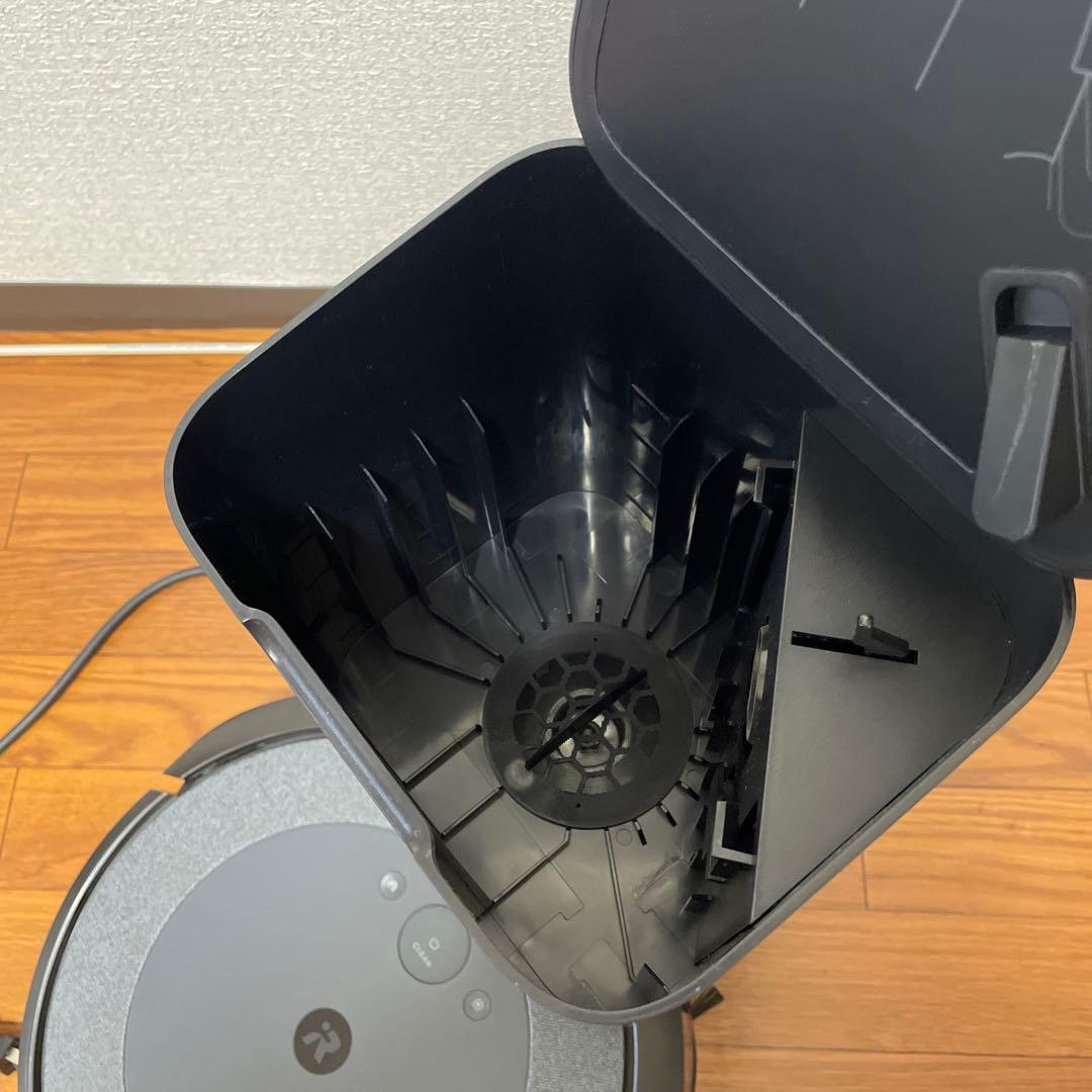 美品⭐️iRobot Roomba i3＋　自動ゴミ収集機能（クリーンベース）付き