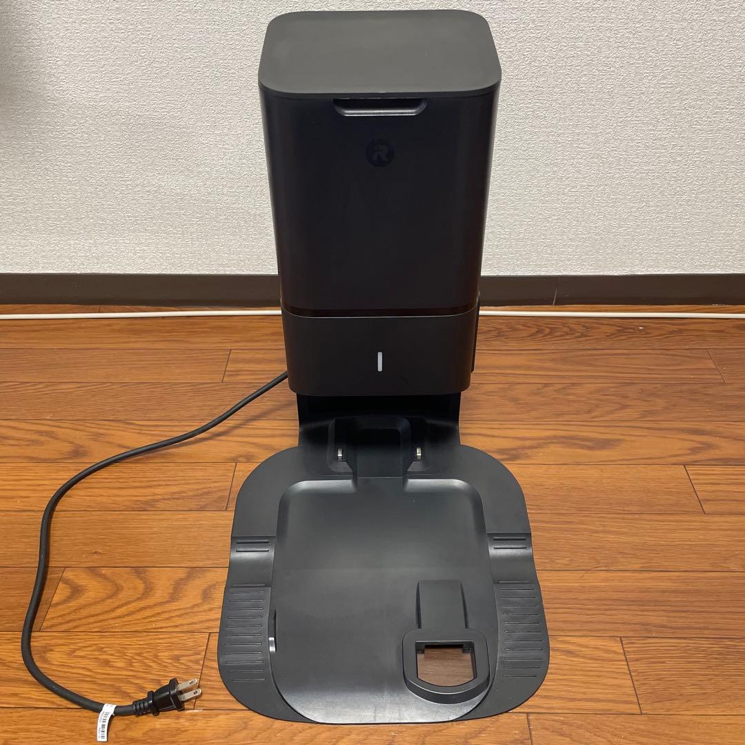 美品⭐️iRobot Roomba i3＋　自動ゴミ収集機能（クリーンベース）付き