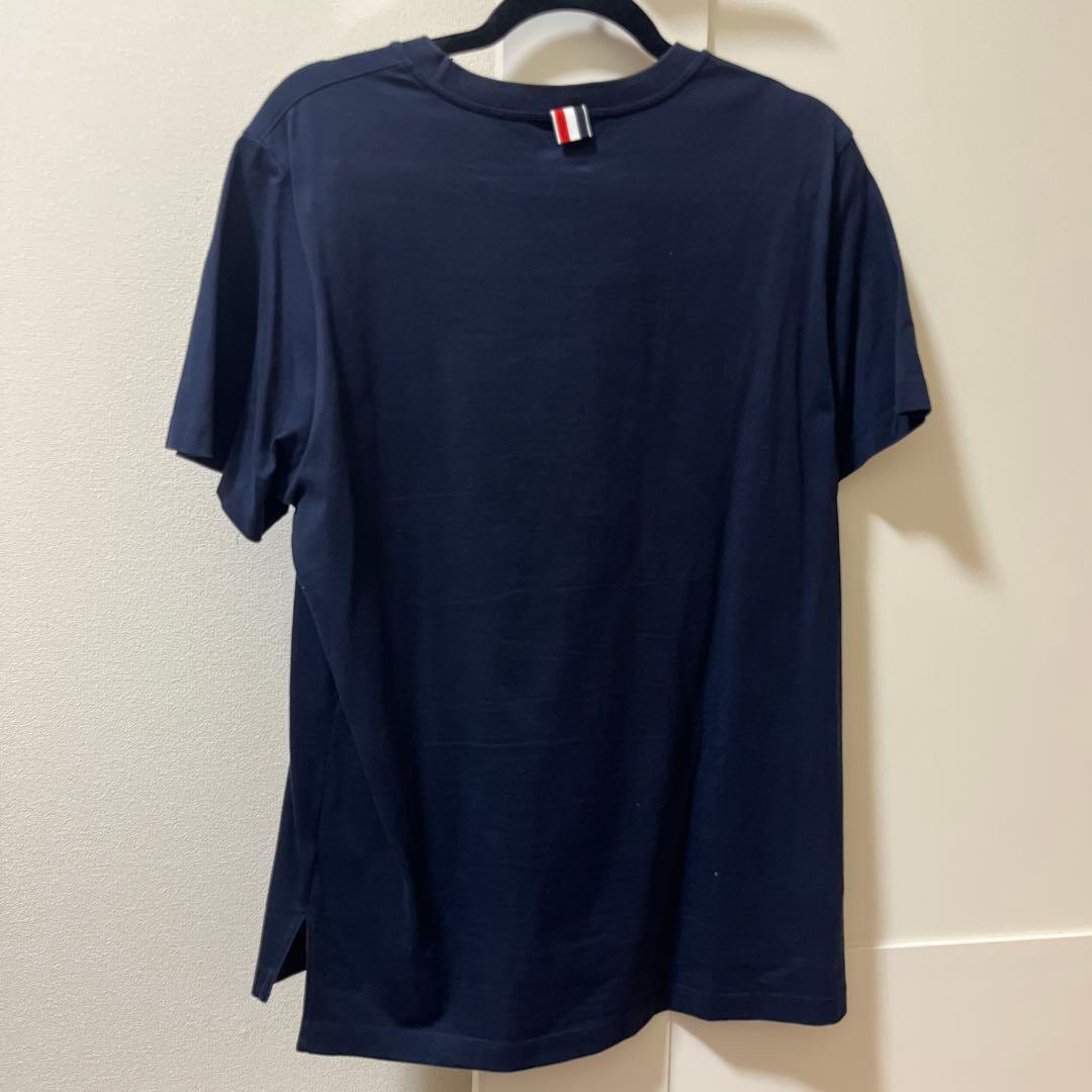 THOM BROWNE ネイビー Tシャツ サイドスリット