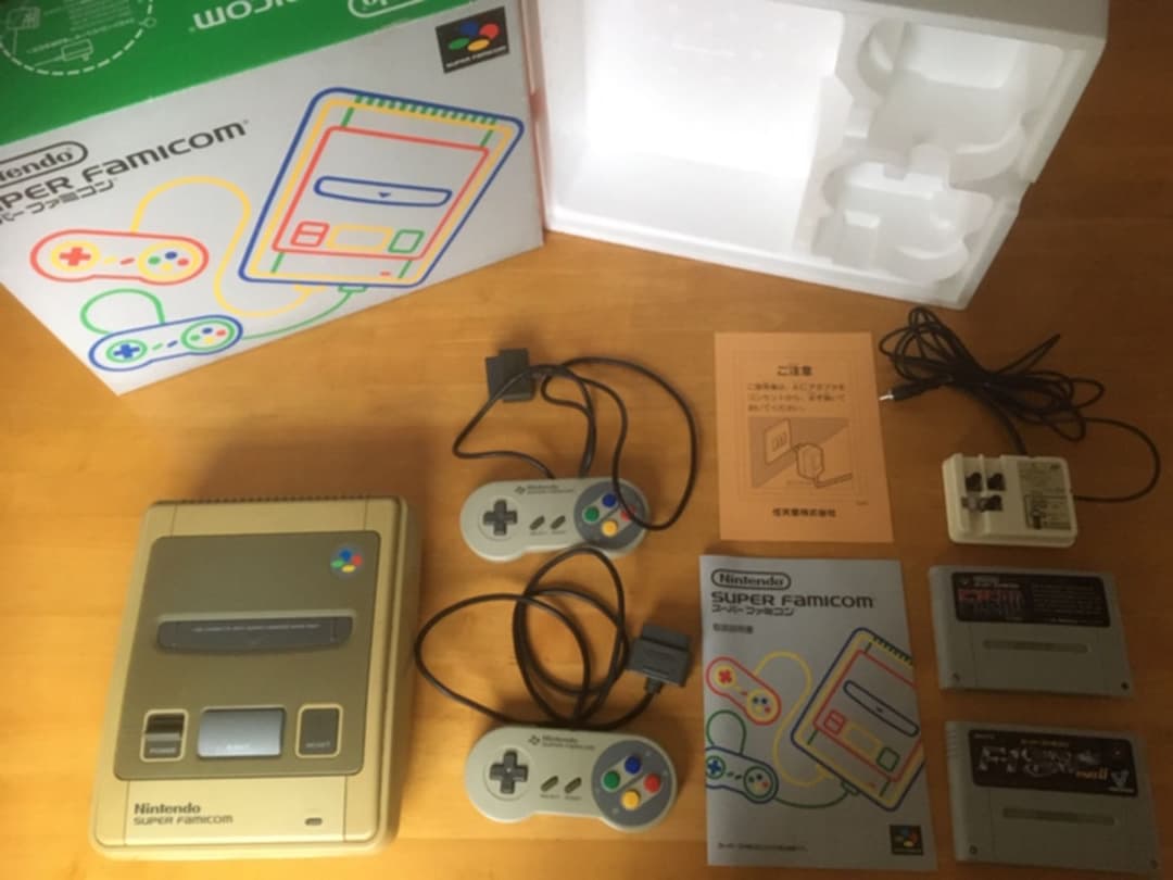 スーパーファミコン本体　おまけ付き