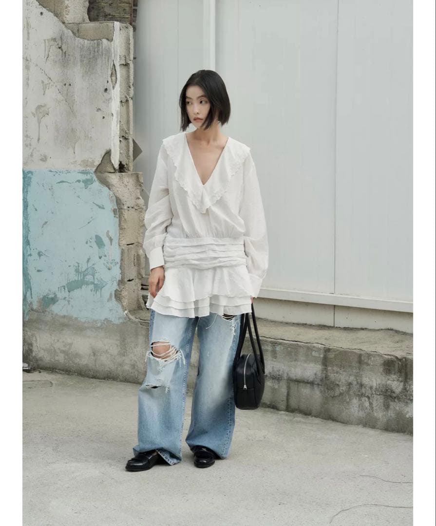 タグ付新品★ZARAのTRF折り返しウエストバンドミッドライズジーンズ★EU32