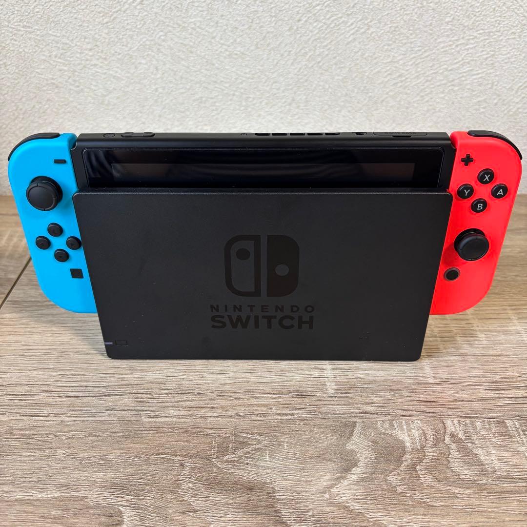 初代 Nintendo Switch 赤青/ 携帯ポーチ付き