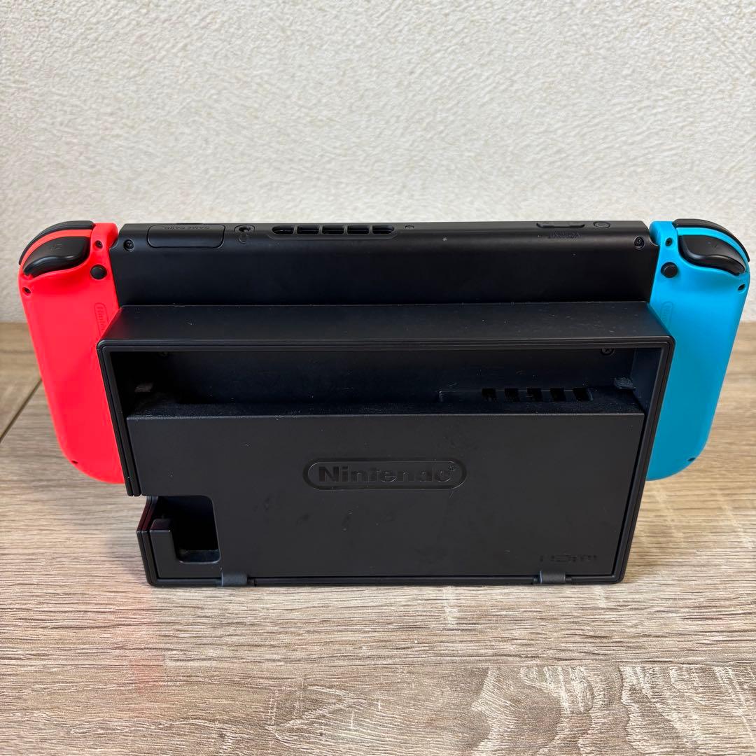 初代 Nintendo Switch 赤青/ 携帯ポーチ付き