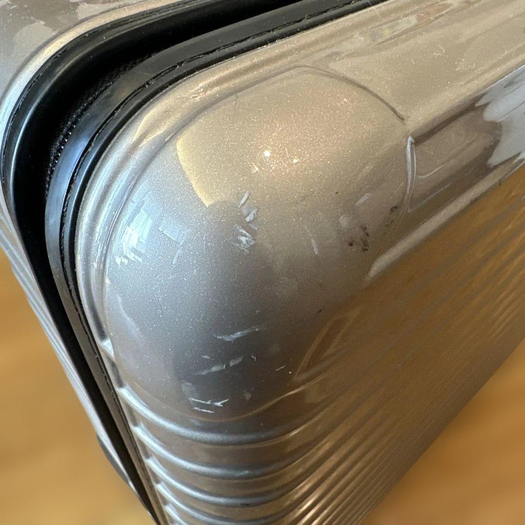 RIMOWA/リモワ製の2輪サルサ ビジネストロリー シャンパンゴールド 23L