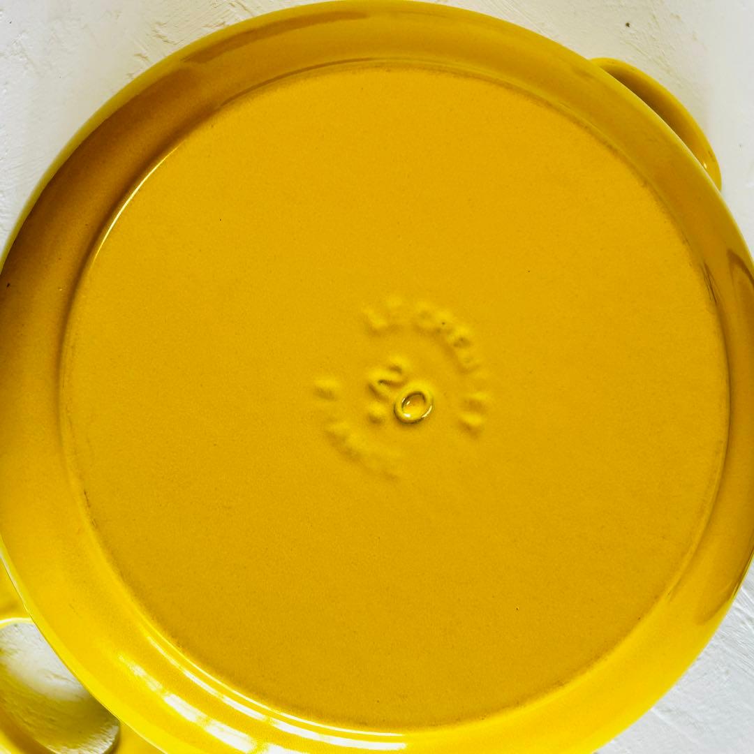LE CREUSET ココットロンド 20cm イエロー 琺瑯鍋
