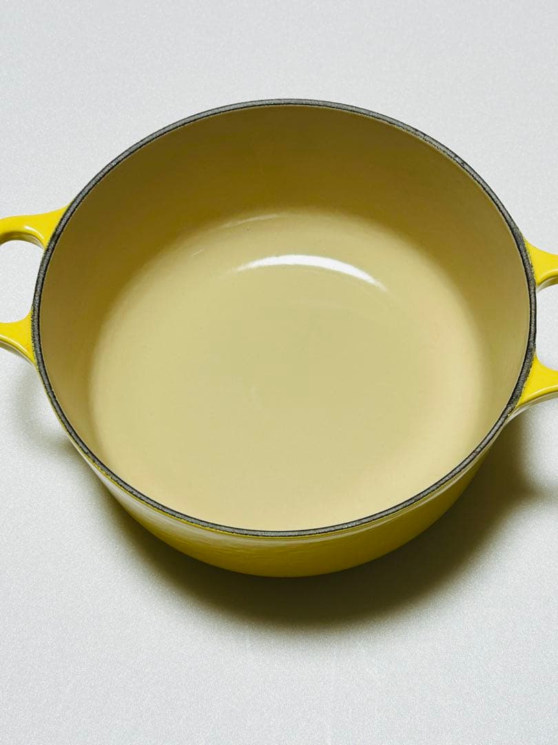 LE CREUSET ココットロンド 20cm イエロー 琺瑯鍋