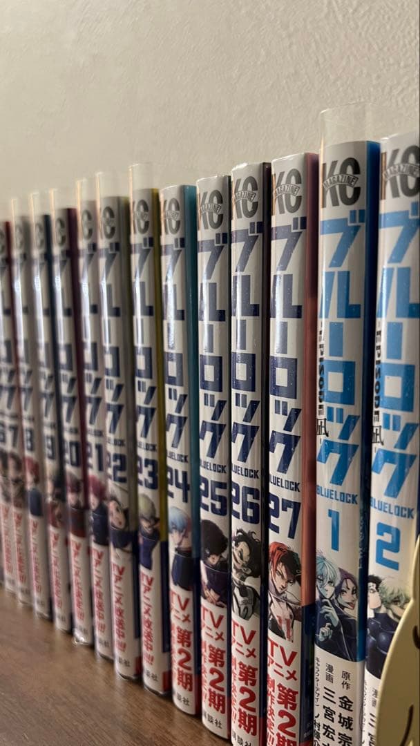 ブルーロック　1〜27巻+エピソード凪1、2巻
