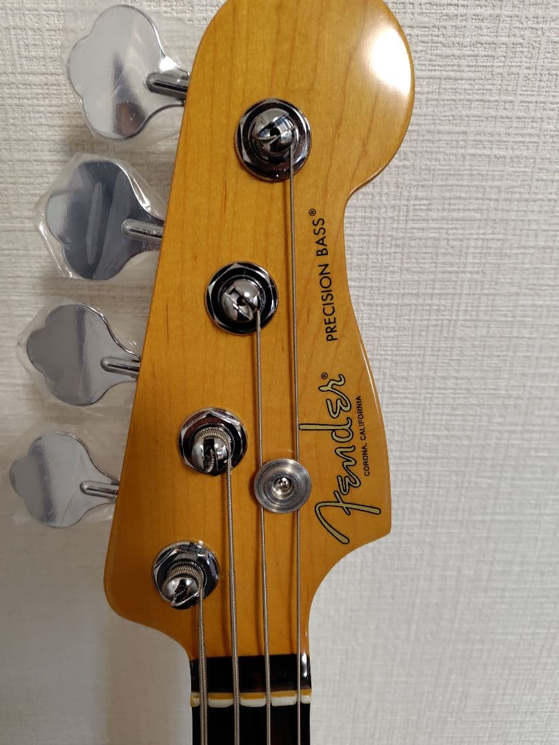 ベース FendeAmericanProfessional2 PrecisionBass