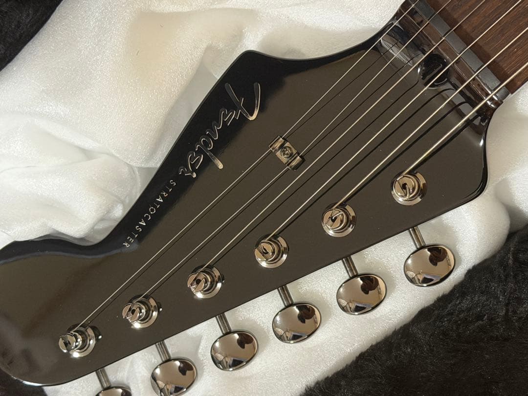 ギター Fender x FINAL FANTASY XIV STRATOCASTER