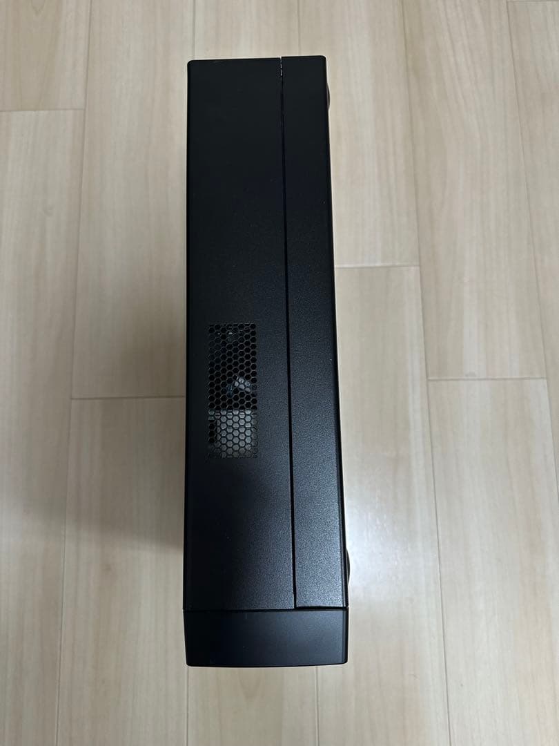 Fujitsu PRIMERGY TX1320M4 スリムタワーサーバー